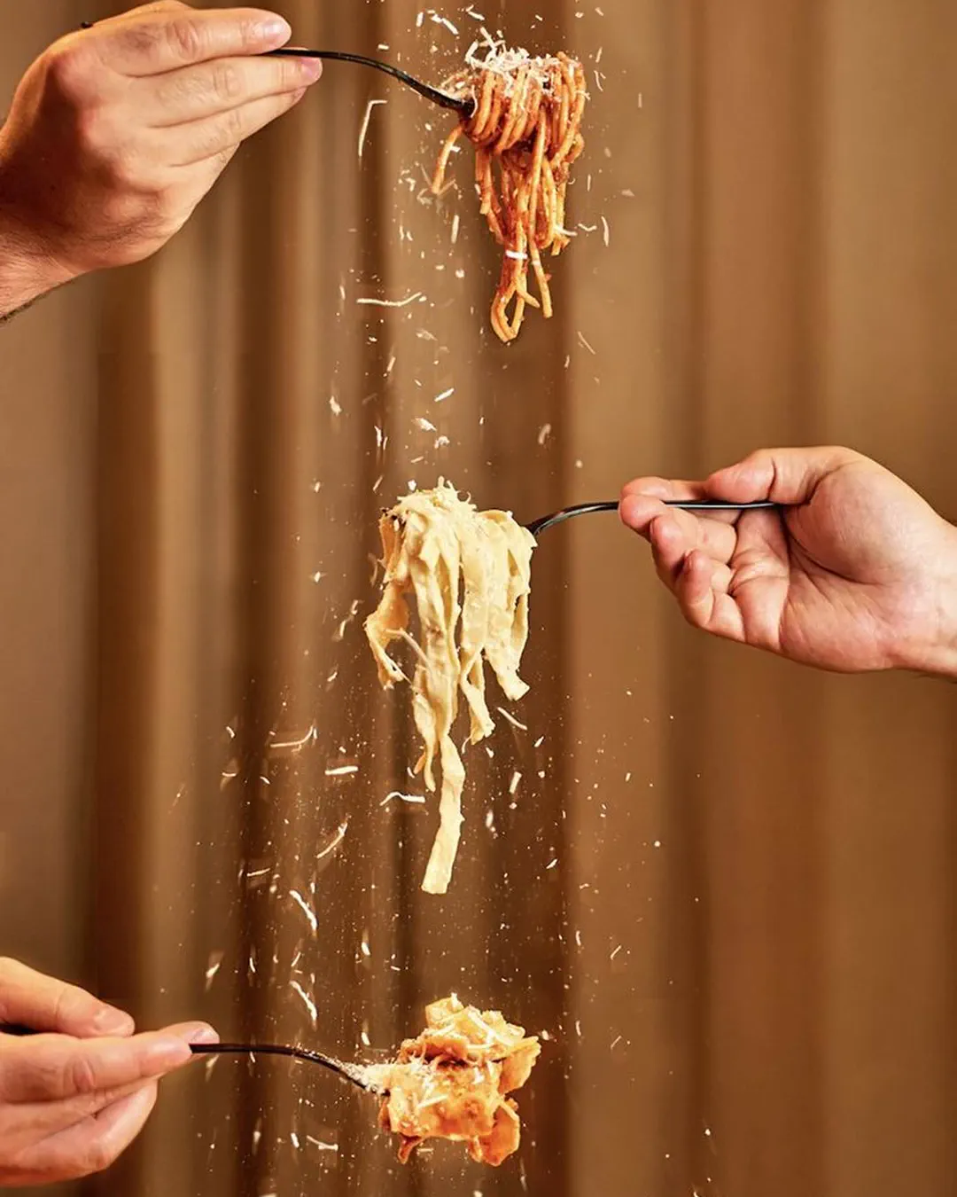 A fleeting choreography of flavor.
